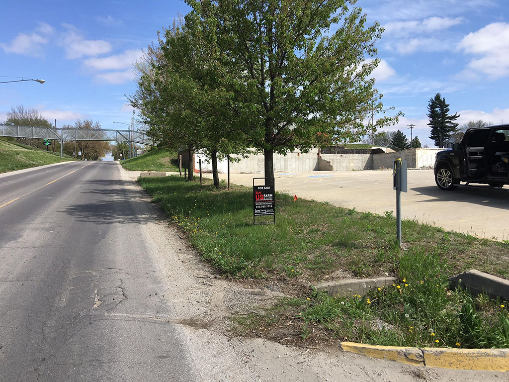 Commercial Building Site in Fairfax 35,000 US Farm And Land